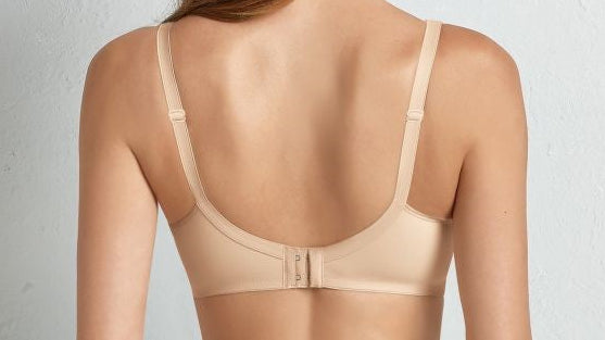REGGISENO LIVIA - ANITA CARES